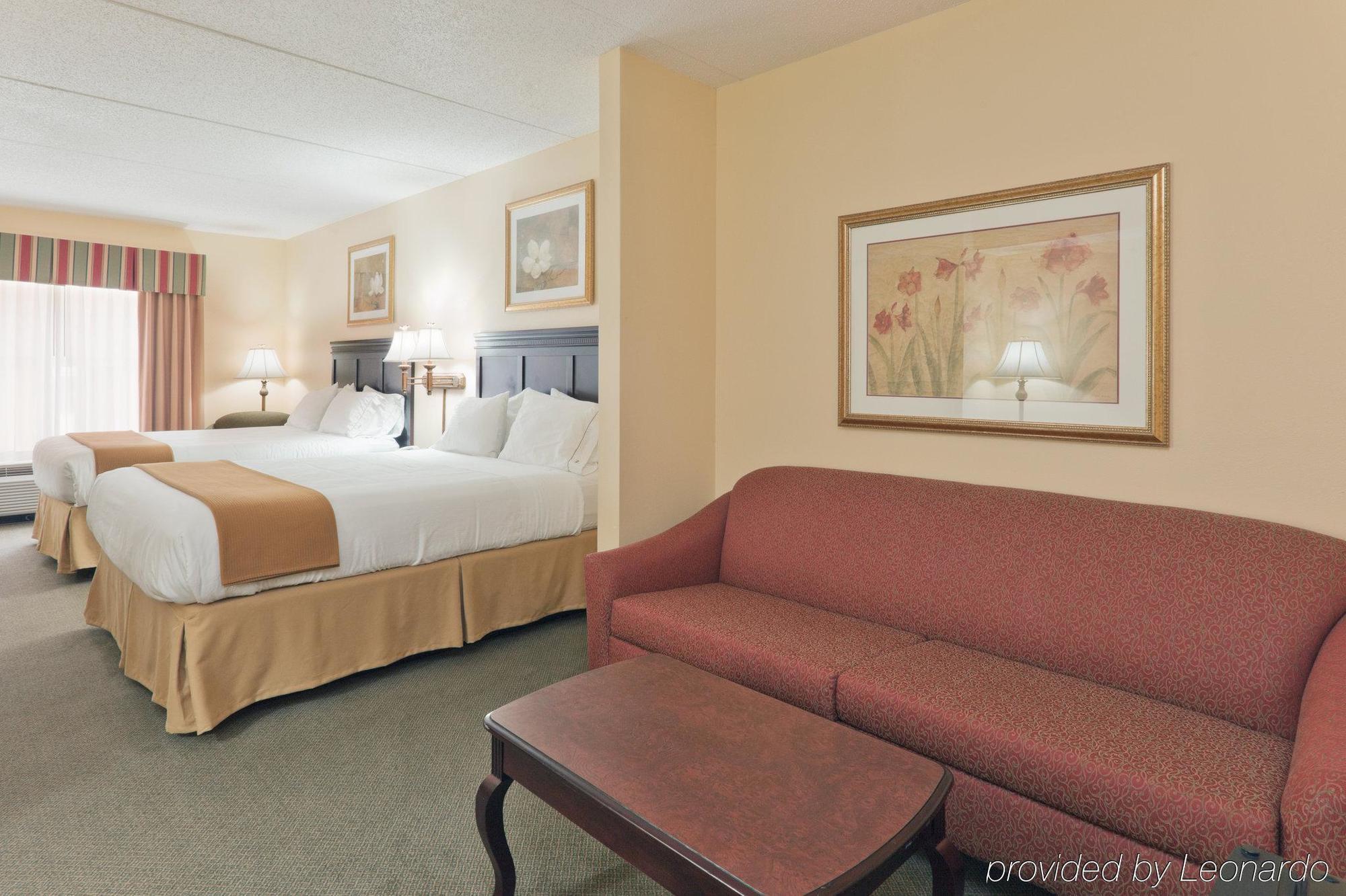 Holiday Inn Express & Suites - Tuscaloosa-University By Ihg 客房 照片