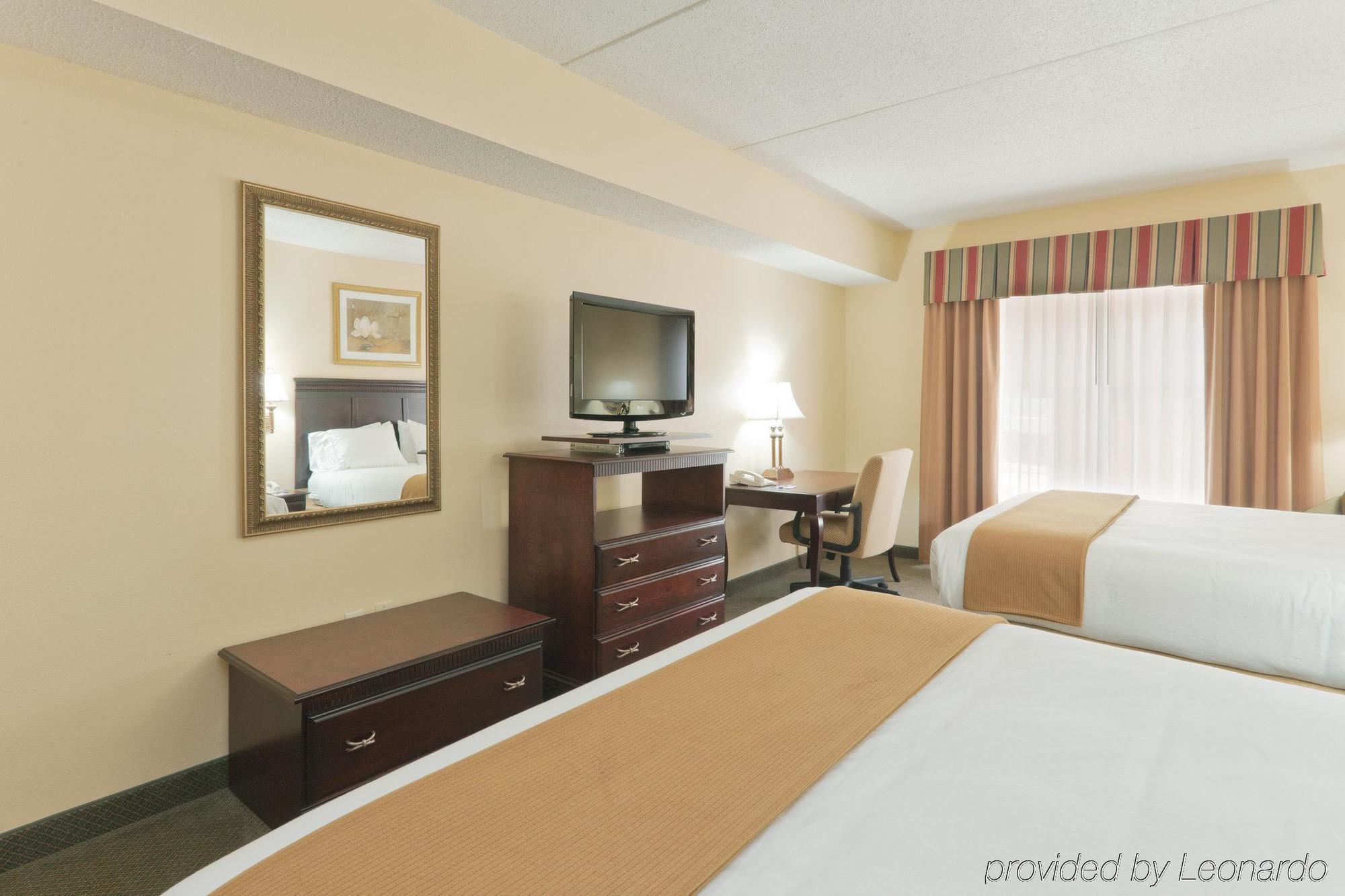 Holiday Inn Express & Suites - Tuscaloosa-University By Ihg 客房 照片